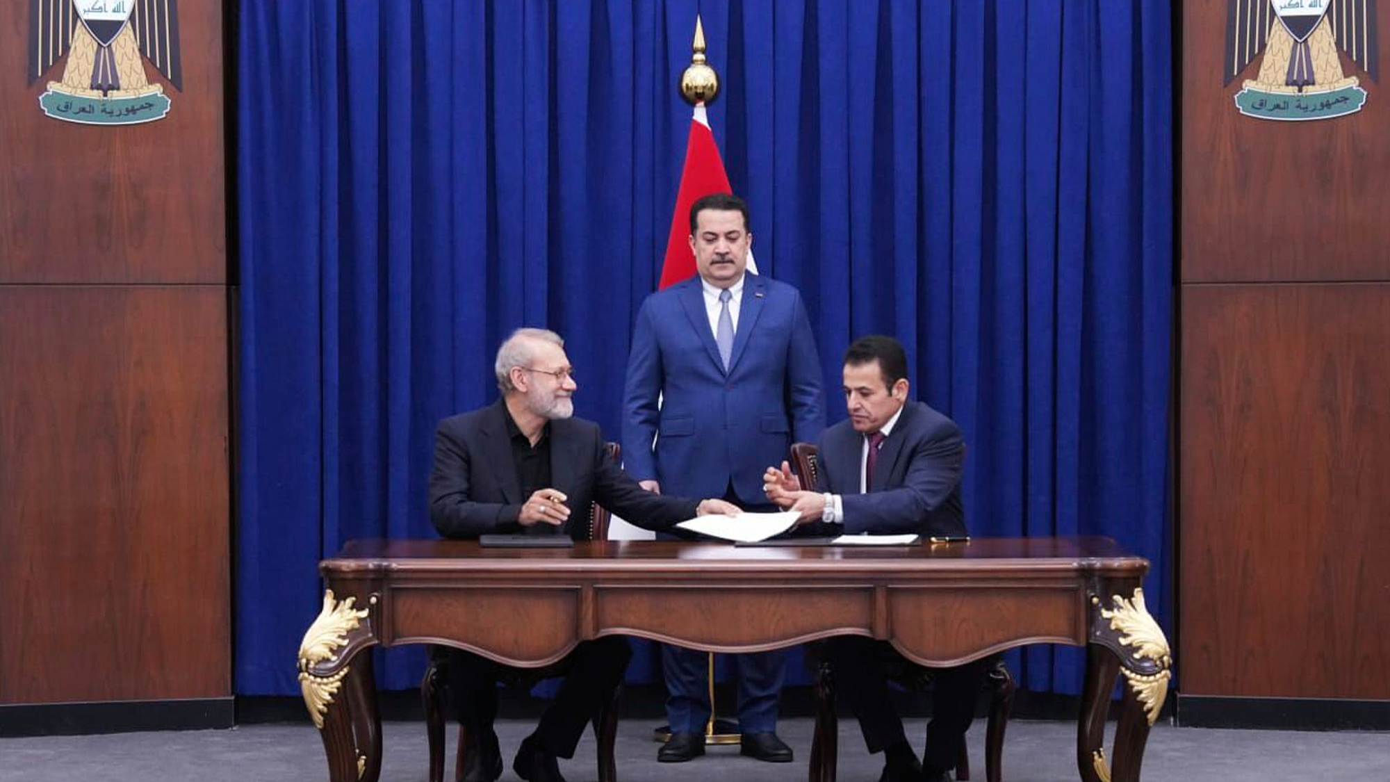 رئيس الوزراء العراقي يؤكد سعي بلاده لتطوير العلاقات مع إيران