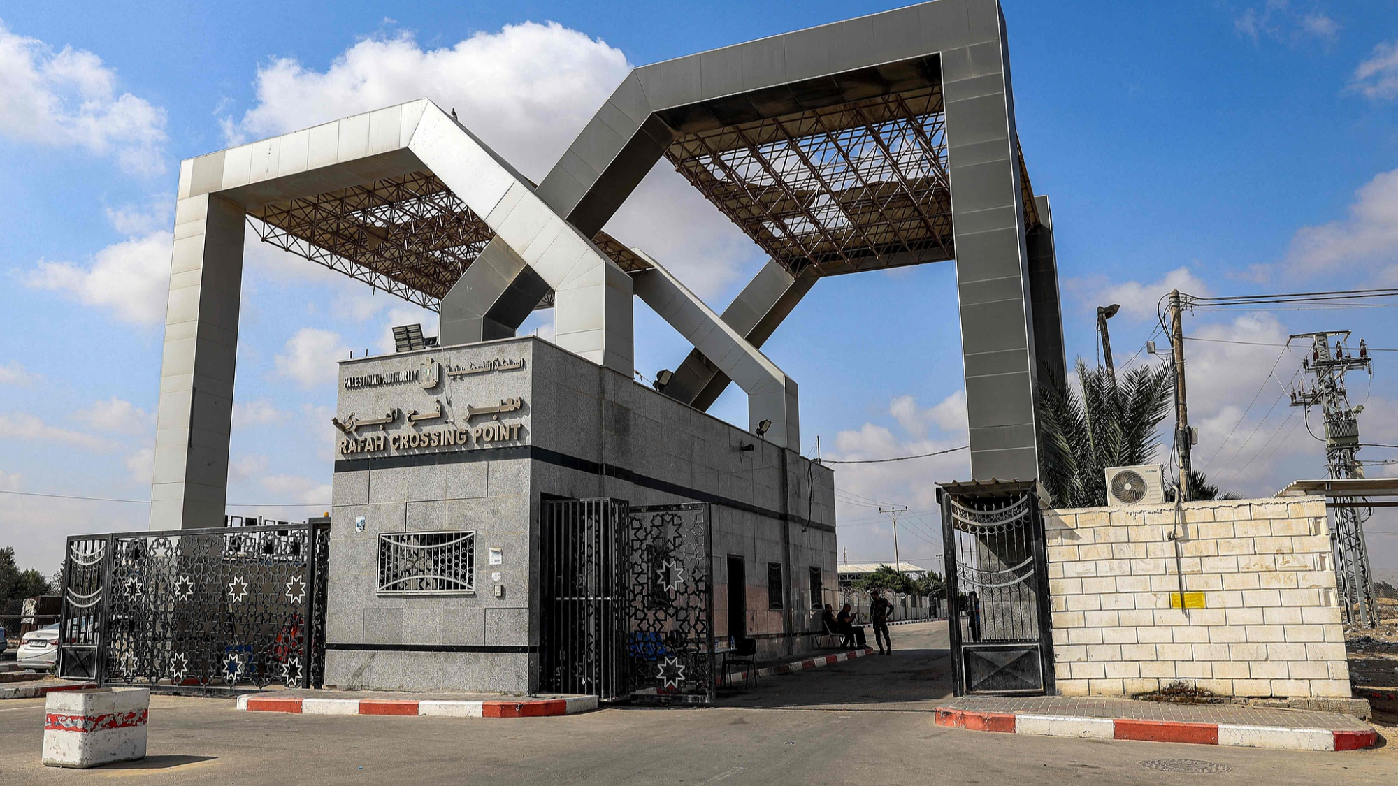 إغلاق معبر رفح المستمر يؤدي إلى تدهور الحالة الصحية للعديد من المرضى والجرحى في قطاع غزة